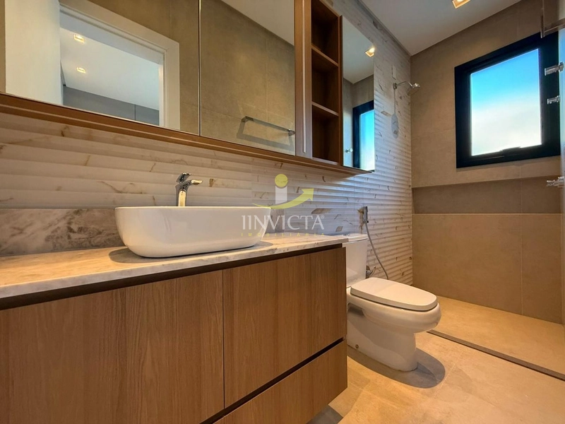 Casa com 4 suítes em condomínio fechado: 5ª foto da galeria de imagens do imóvel