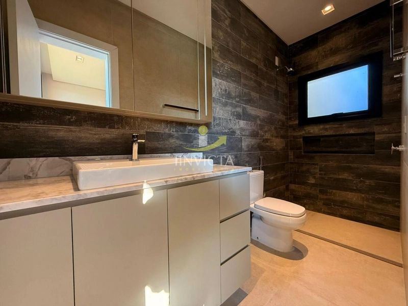 Casa com 4 suítes em condomínio fechado: 9ª foto da galeria de imagens do imóvel