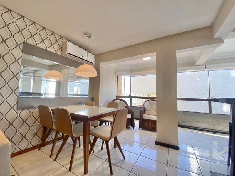 Apartamento 2 dormitórios no coração da cidade!: 2ª foto da galeria de imagens do imóvel