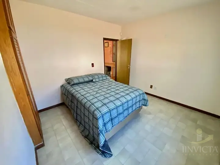 Casa na Av. Beira Mar: 20ª foto da galeria de imagens do imóvel