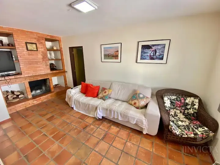 Casa na Av. Beira Mar: 30ª foto da galeria de imagens do imóvel
