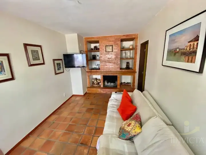 Casa na Av. Beira Mar: 4ª foto da galeria de imagens do imóvel