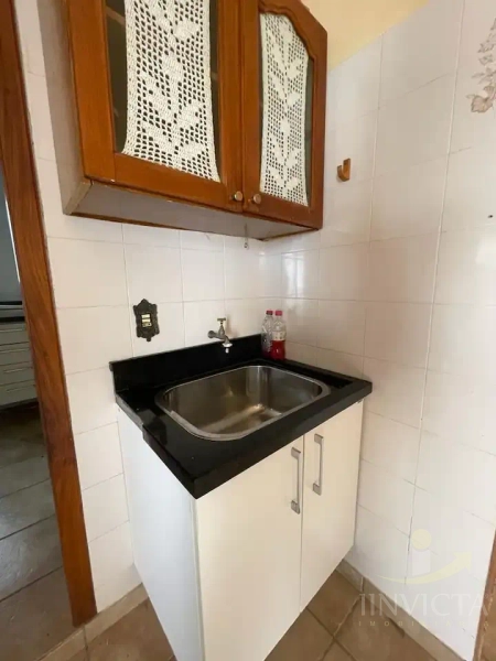 Casa com 5 dormitórios e piscina: 19ª foto da galeria de imagens do imóvel