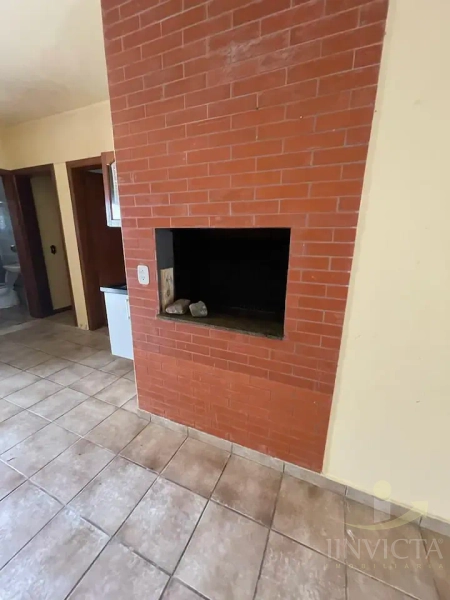 Casa com 5 dormitórios e piscina: 16ª foto da galeria de imagens do imóvel