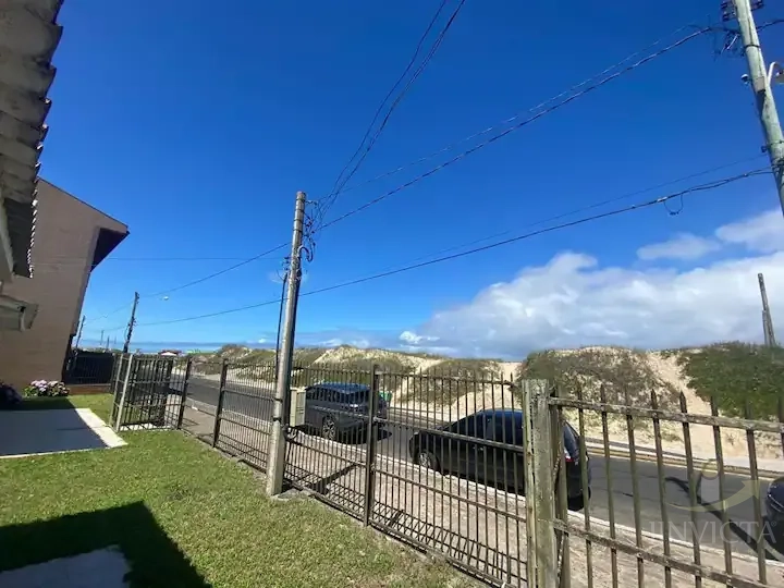 Casa 3 dormitórios na Beira Mar: 2ª foto da galeria de imagens do imóvel
