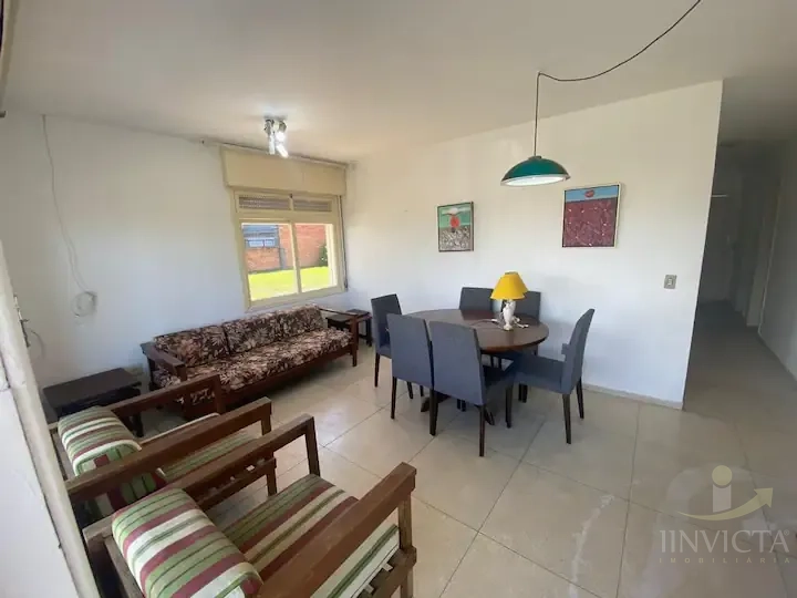 Casa 3 dormitórios na Beira Mar: 3ª foto da galeria de imagens do imóvel
