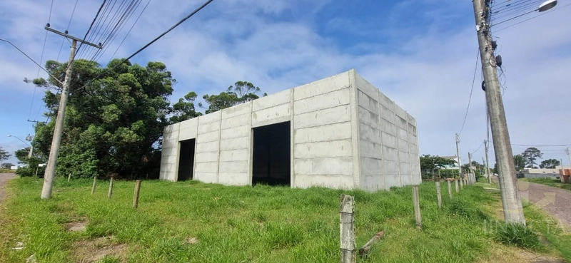Pavilhão para aluguel ou venda - Atlântida - Xangri-lá: 3ª foto da galeria de imagens do imóvel