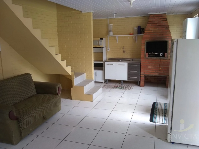 Sobradinho de 2 dormitórios - Centro - Xangri-lá: 2ª foto da galeria de imagens do imóvel