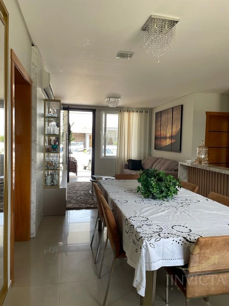 Casa em condomínio de 3 dormitórios: 3ª foto da galeria de imagens do imóvel