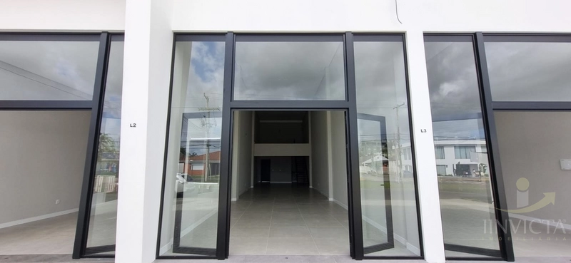 Loja de aluguel comercial - Xangri-lá: 1ª foto da galeria de imagens do imóvel