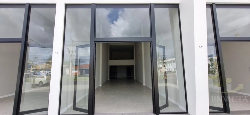 Loja para aluguel comercial - Xangri-lá: 1ª foto da galeria de imagens do imóvel