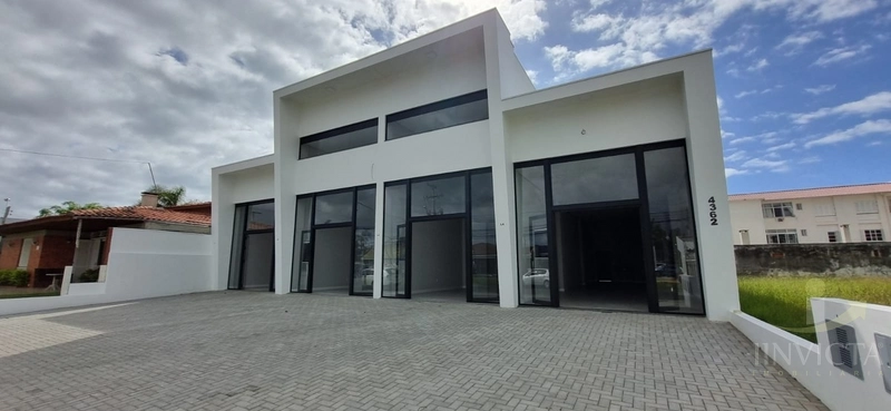 Loja para aluguel comercial - Xangri-lá: 3ª foto da galeria de imagens do imóvel