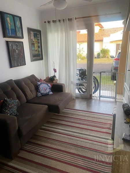 Casa em Condomínio de 3 dormitórios com piscina aquecida!: 1ª foto da galeria de imagens do imóvel