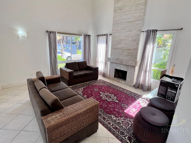 Casa alto padrão em condomínio fechado com 04 suítes!: 5ª foto da galeria de imagens do imóvel