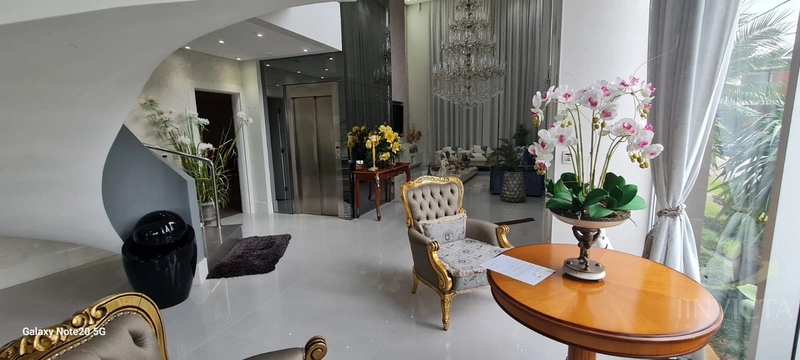 EXCELENTE SOBRADO A BEIRA LAGO MOBILIADA E DECORADA FEITA PRA FAMILIA: 27ª foto da galeria de imagens do imóvel