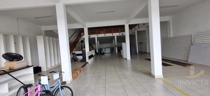 Loja na Av. Paraguassú: 4ª foto da galeria de imagens do imóvel