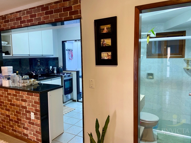 Sobrado com 2 dormitórios na Zona Nova próximo ao mar: 8ª foto da galeria de imagens do imóvel