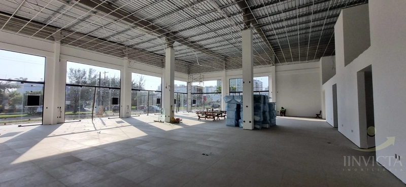 Loja na Avenida Central: 8ª foto da galeria de imagens do imóvel