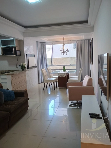 Apartamento de 2 dormitórios disponível para locação anual.: 2ª foto da galeria de imagens do imóvel