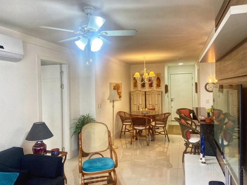 Apartamento 1 suíte decorado a uma quadra do mar no centro: 11ª foto da galeria de imagens do imóvel