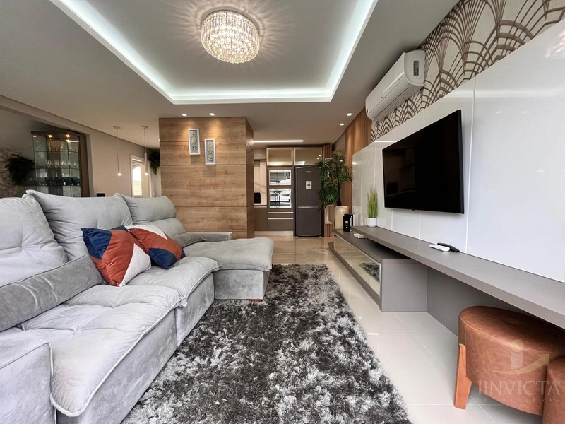 Apartamento, 2 dormitórios de frente para a Praça com terraço.: 3ª foto da galeria de imagens do imóvel