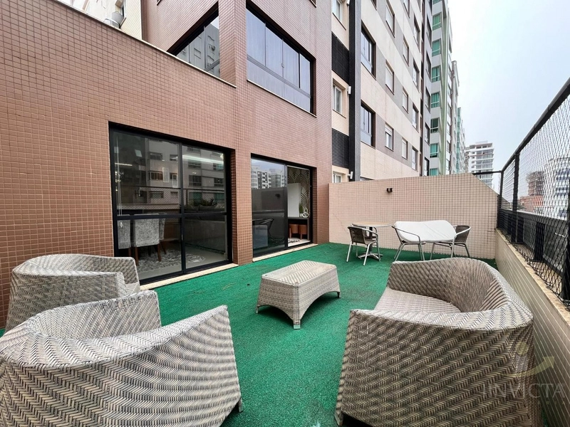 Apartamento, 2 dormitórios de frente para a Praça com terraço.: 11ª foto da galeria de imagens do imóvel
