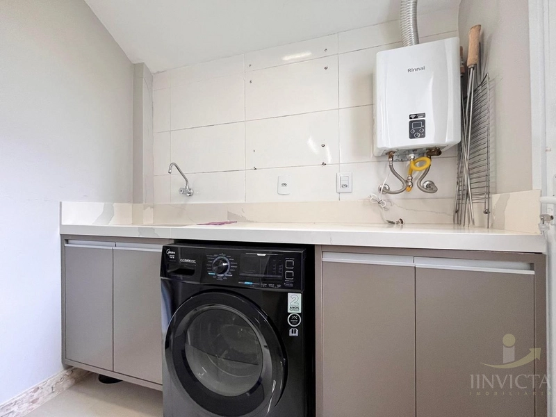 Apartamento, 2 dormitórios de frente para a Praça com terraço.: 18ª foto da galeria de imagens do imóvel
