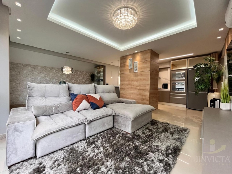 Apartamento, 2 dormitórios de frente para a Praça com terraço.: 1ª foto da galeria de imagens do imóvel