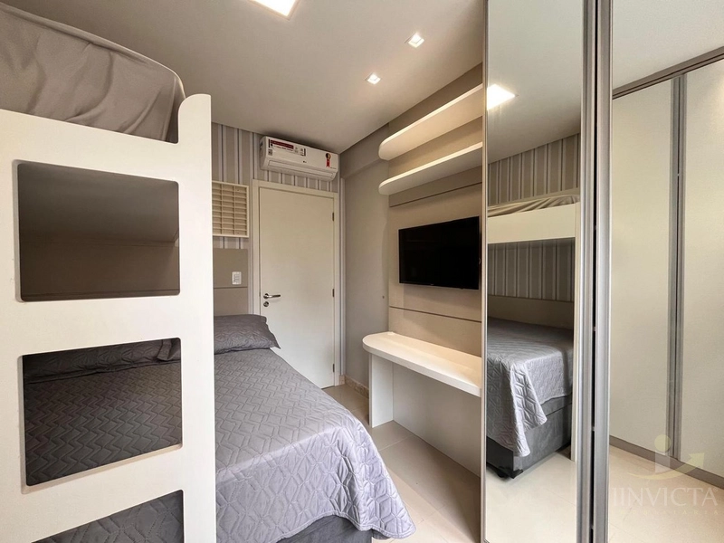 Apartamento, 2 dormitórios de frente para a Praça com terraço.: 29ª foto da galeria de imagens do imóvel