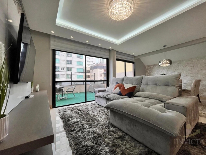 Apartamento, 2 dormitórios de frente para a Praça com terraço.: 6ª foto da galeria de imagens do imóvel