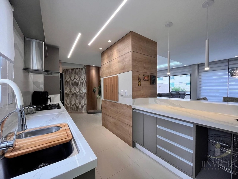 Apartamento, 2 dormitórios de frente para a Praça com terraço.: 21ª foto da galeria de imagens do imóvel