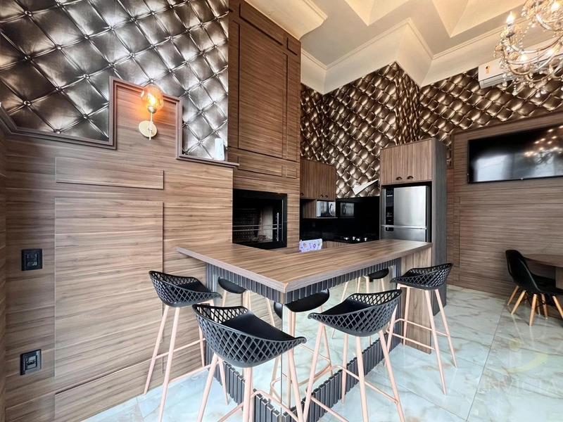 Apartamento, 2 dormitórios de frente para a Praça com terraço.: 40ª foto da galeria de imagens do imóvel