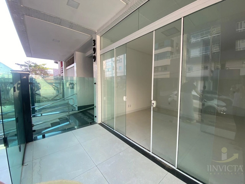 Loja disponível para locação anual.: 1ª foto da galeria de imagens do imóvel
