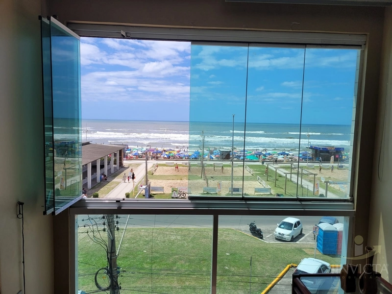 Cobertura na Beira Mar de Capão da Canoa.: 1ª foto da galeria de imagens do imóvel