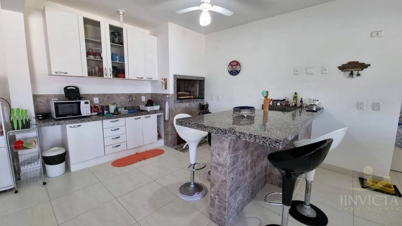 OPORTUNIDADE! 3 quadras do mar! Casa com Piscina, 2lotes,com 720mts²!: 14ª foto da galeria de imagens do imóvel