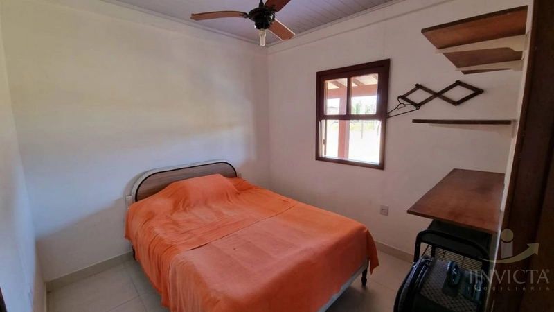 OPORTUNIDADE! 3 quadras do mar! Casa com Piscina, 2lotes,com 720mts²!: 20ª foto da galeria de imagens do imóvel