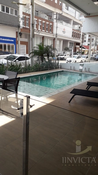 2 dormitórios no Bairro Navegantes, ED. com piscina: 1ª foto da galeria de imagens do imóvel