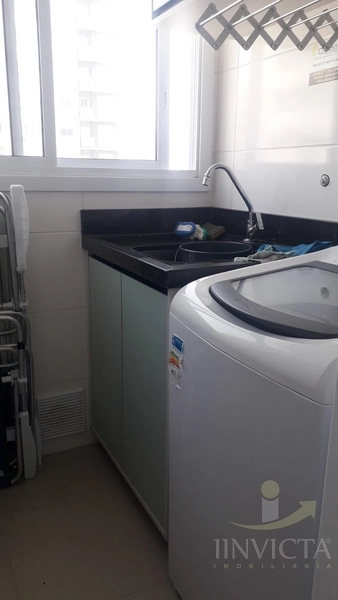 2 dormitórios no Bairro Navegantes, ED. com piscina: 2ª foto da galeria de imagens do imóvel