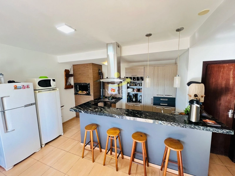 AMPLA CASA  NO BAIRRO PRONTA ESPERANDO POR VOCÊ E SUA FAMÍLIA!!!: 6ª foto da galeria de imagens do imóvel