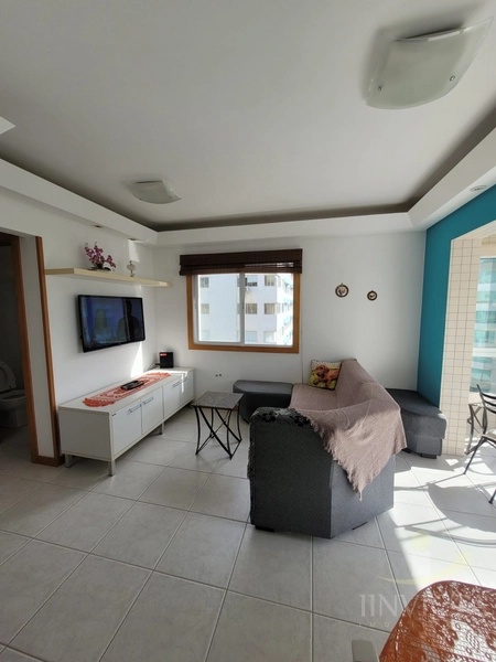 Apartamento 1 dormitório, próximo ao mar e Praça: 1ª foto da galeria de imagens do imóvel