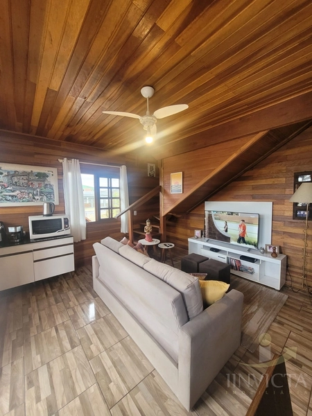 SOBRADO EM CAPÃO DA CANOA, VISTA MAR, QUADRA DE BEACH TENNIS: 2ª foto da galeria de imagens do imóvel