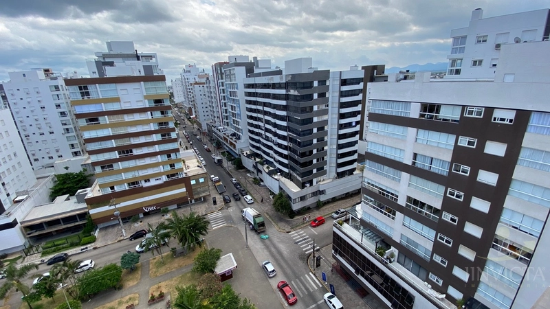 AMPLO 3 DORMITÓRIOS AO LADO DE UMA BELA PRAÇA, A POUCOS METROS DO MAR!: 8ª foto da galeria de imagens do imóvel