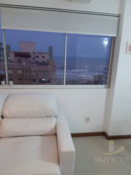 Apartamento vista mar, 2 suítes, em Avenida próximo a duas Praças: 9ª foto da galeria de imagens do imóvel