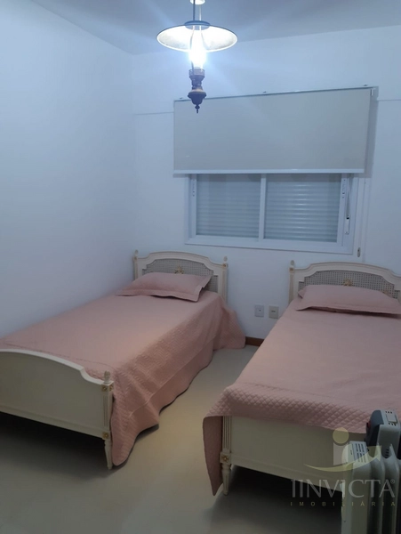 Apartamento vista mar, 2 suítes, em Avenida próximo a duas Praças: 17ª foto da galeria de imagens do imóvel