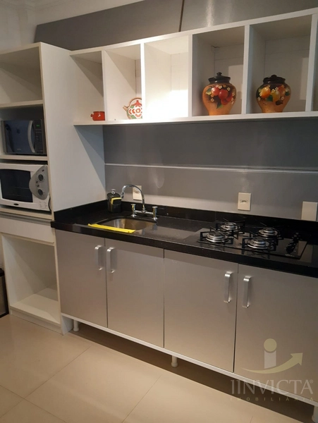 Apartamento vista mar, 2 suítes, em Avenida próximo a duas Praças: 8ª foto da galeria de imagens do imóvel