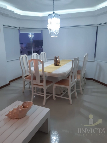 Apartamento vista mar, 2 suítes, em Avenida próximo a duas Praças: 12ª foto da galeria de imagens do imóvel