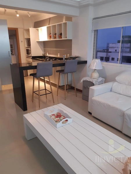 Apartamento vista mar, 2 suítes, em Avenida próximo a duas Praças: 11ª foto da galeria de imagens do imóvel