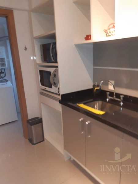 Apartamento vista mar, 2 suítes, em Avenida próximo a duas Praças: 27ª foto da galeria de imagens do imóvel