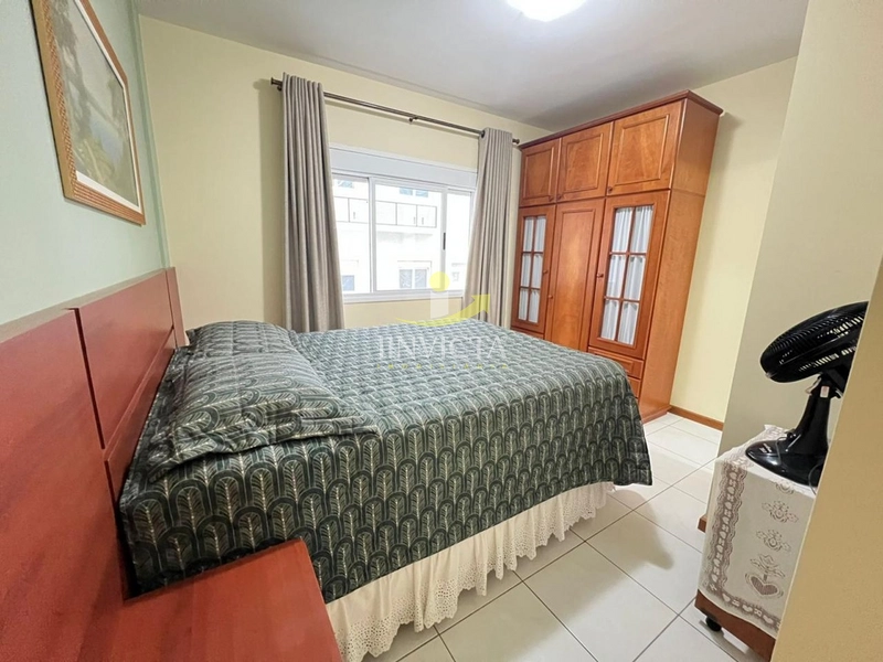 1 QUADRA DO MAR! APARTAMENTO DE FRENTE! COM SACADA, MOBILIADO!: 4ª foto da galeria de imagens do imóvel