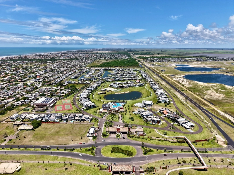 CASA CONDOMÍNIO RIVIERA II -: 29ª foto da galeria de imagens do imóvel